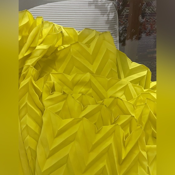 Alice + Olivia Sunny Yellow Wide Leg Jumpsuit - Picture 6 of 6